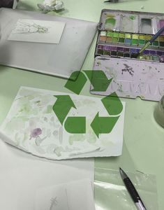 Affiche Atelier livre en recyclage avec Gaëlle Callac - Journées du Patrimoine 2025 Manoir des livres Lucinges