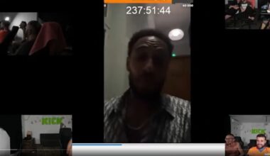 l'attaquant de l'OM Pierre-Emerick Aubameyang et l'ex-Olympien Adil Rami ont commenté l'ultime direct