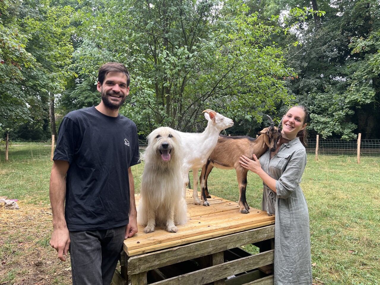 À 1h de Lyon, cette sublime maison d'hôtes fait aussi "sanctuaire" pour animaux de la ferme