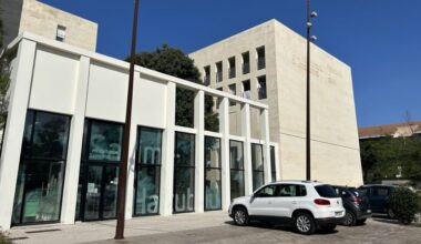 à Saint-Antoine, la médiathèque Salim-Hatubou ferme en raison d'"incivilités"