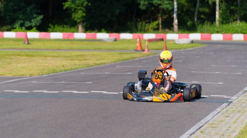 La pratique du karting dans le cadre privé c'est hyper cool... quand c'est légal.
