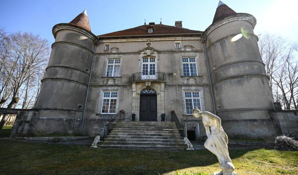 Le château de Bourlémont va de nouveau s’ouvrir au public pendant deux jours. Photo Léa Didier