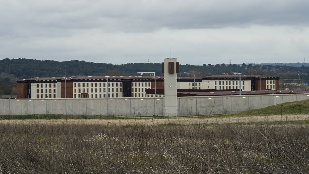 Un Marseillais condamné pour avoir tenté de livrer par drone un colis à des détenus de la prison de Luynes