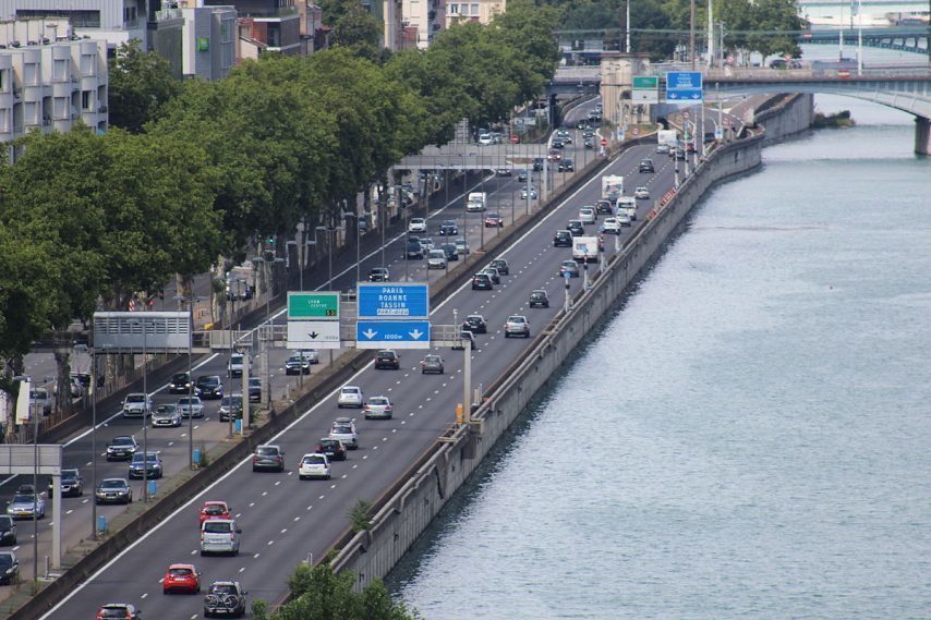 les accidents de la route explosent en 2025, la préfecture appelle à la vigilance