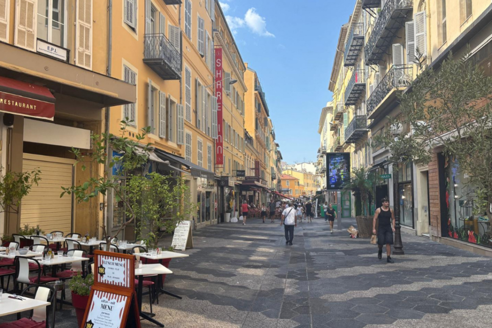 Les faits se sont déroulés rue Masséna à Nice.