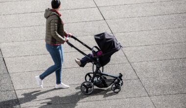 près de 300 enfants dorment à la rue à la veille de la rentrée en Île-de-France