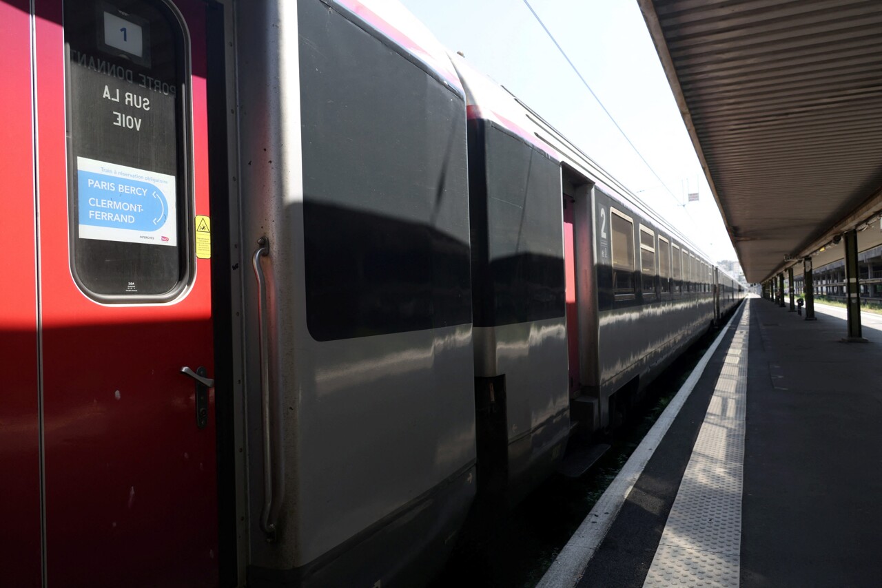 des trains supprimés à cause de la canicule et des voyageurs frustrés
