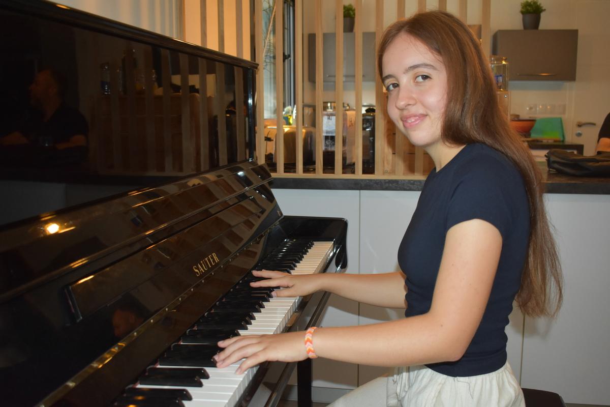 La jeune pianiste Anaëlle Decloux, poursuit son ascension au Conservatoire de Bordeaux