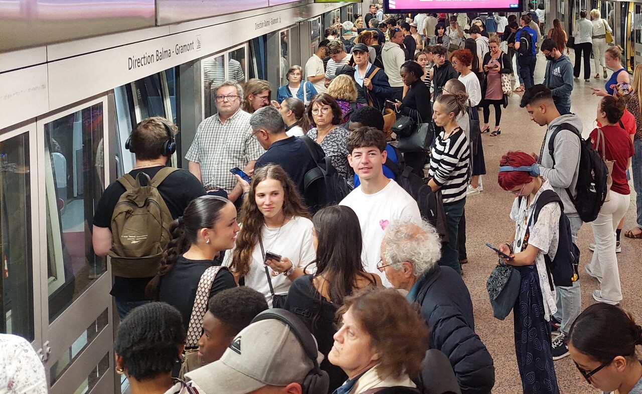 "C’est intenable !" Les passagers n'en peuvent plus des rames courtes à Toulouse