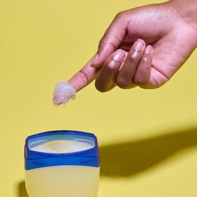 Slugging : que dit la science de cette tendance beauté virale ?