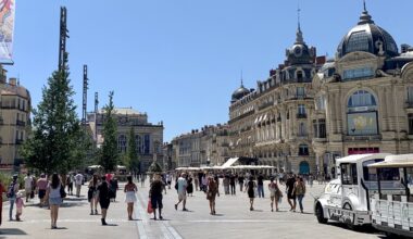 les "rageux, râleurs, critiqueurs professionnels..." répondent à l'association PARI Jeu de Paume