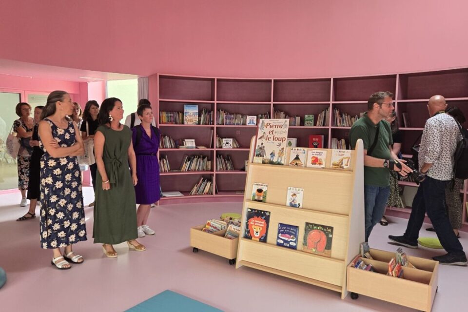 Parmi les extensions, il y aune BCD, une bibliothèque centre documentaire.