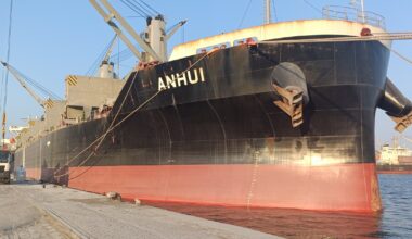 Port de Annaba : 27 000 tonnes de ciment blanc exportées aux USA
