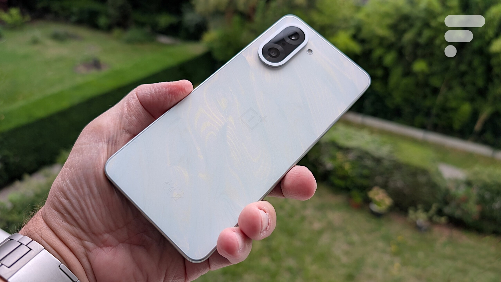 Test OnePlus Nord CE5 : notre avis complet - Smartphones