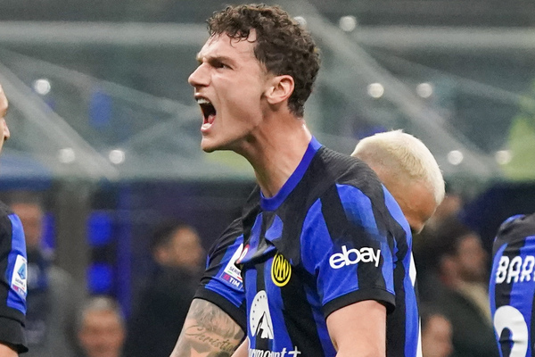 Journal des Transferts : Lille cash sur la rumeur Pavard, Rennes tient son buteur à 20 M, rebondissement pour Sanches... - Maxifoot