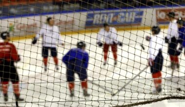 un match de hockey sous haute surveillance