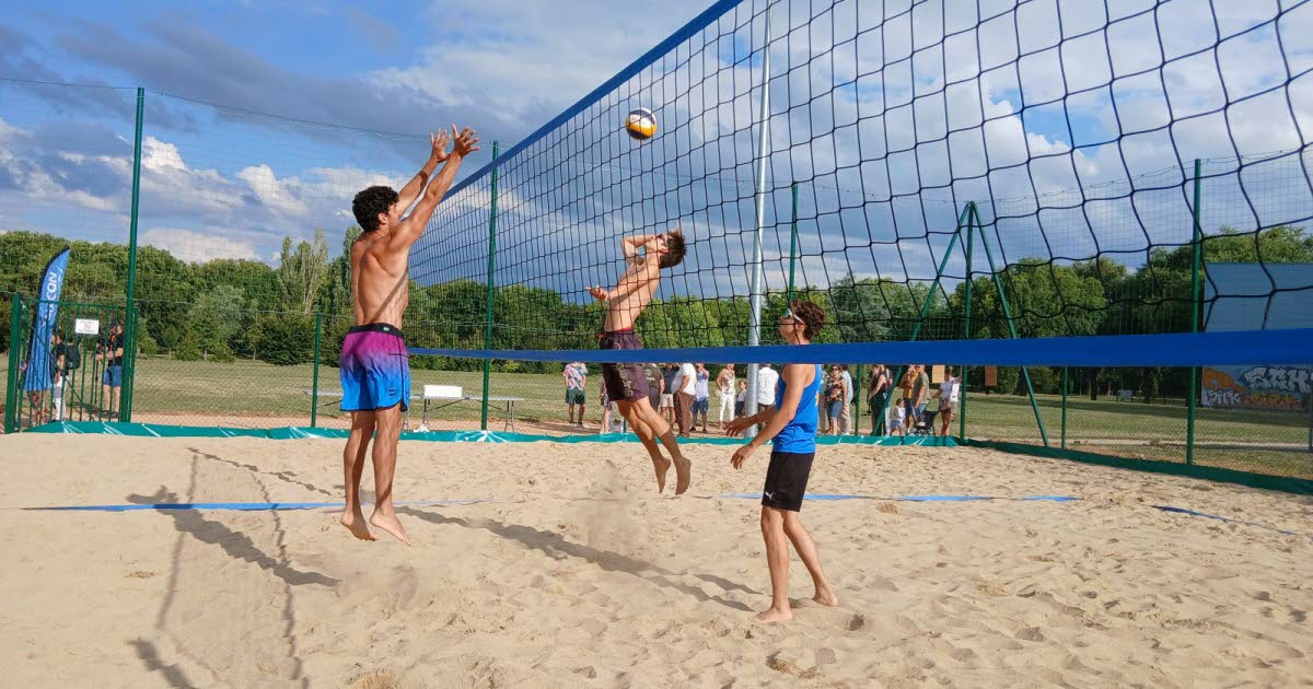Mâcon. Le beach-volley prend ses marques - Le JSL