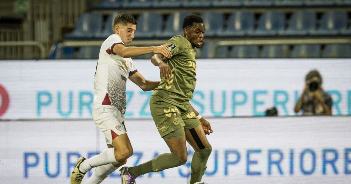 Football. Battue à Cagliari, l'ASSE n'est pas plus avancée à une semaine d'aller défier Laval