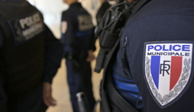 Métropole de Lyon. À 3 ans, il monte dans le bus tout seul et est retrouvé par les policiers municipaux