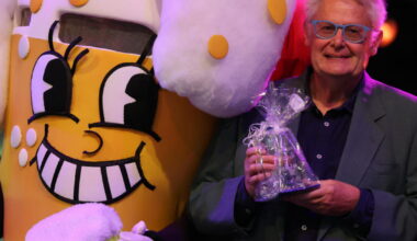 la chope d'or à Jean-Pierre Nafziger et à son travail de mémoire