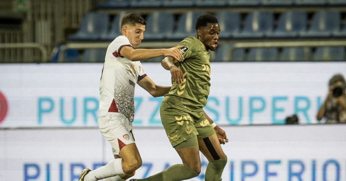 Football. Pourquoi ça coince administrativement pour Joshua Duffus à l’ASSE