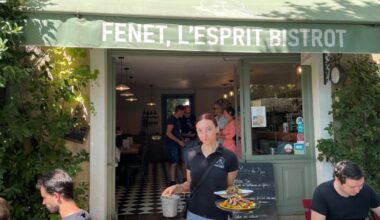 Métropole de Lyon. À cette terrasse de Sainte-Foy-lès-Lyon, on trinque entre barbecue et pétanque