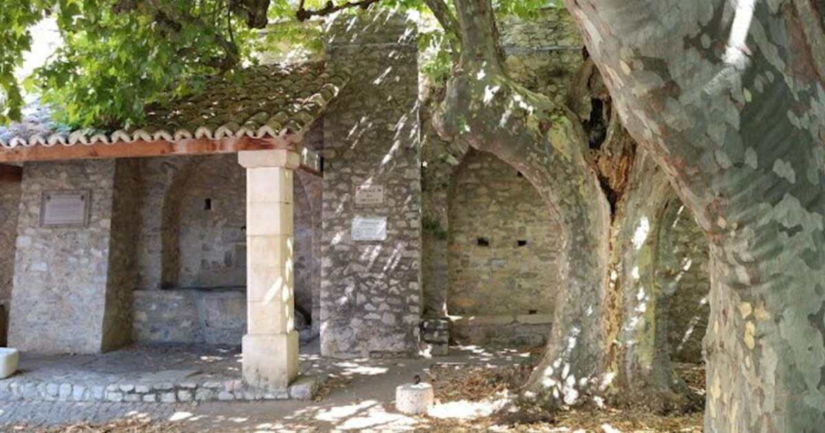 Séguret. Rendez-vous littéraire sous les Arceaux