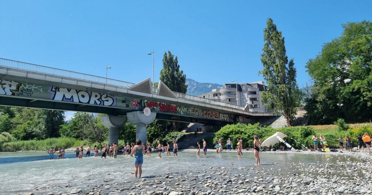 Métropole de Grenoble. Un homme interpellé après avoir allumé un incendie sur la digue du Drac