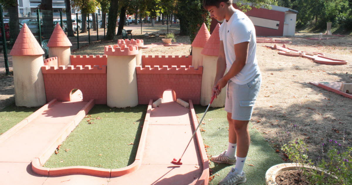 le minigolf plébiscité par les Foréziens
