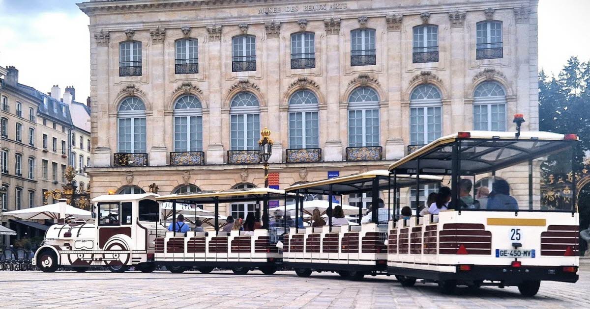 Meurthe-et-Moselle. Voyage au cœur de Nancy dans l’iconique petit train touristique