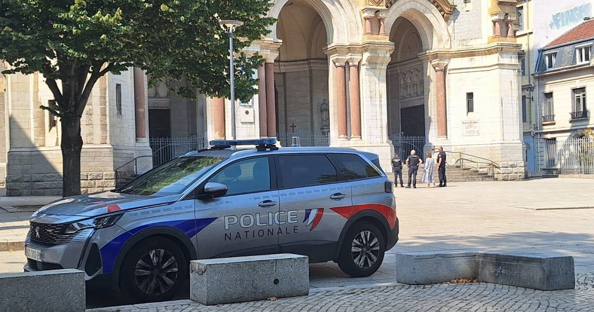 Loire. Des inscriptions racistes et antisémites sur la cathédrale Saint-Charles à Saint-Étienne