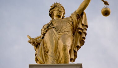 un SDF agresse un résident du foyer