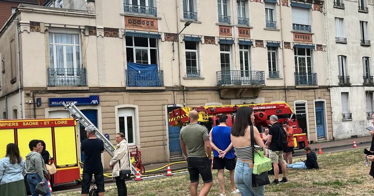 un homme évacué dans un état critique