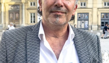 Villeurbanne. Le dernier roman de Philippe Mouchnino est une dystopie… avec une vache pour héroïne