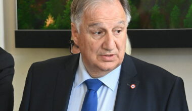 Saint-Étienne. Dino Cinieri dépose plainte contre un député LFI après ses propos contre la police