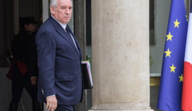 En direct. Bayrou au 20 heures de TF1, « la France est à la limite du surendettement » prévient Vautrin