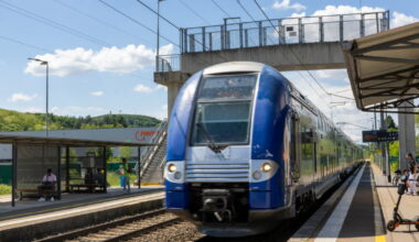 Trafic. Trains annulés, plusieurs heures de retard... De fortes perturbations sur le réseau SNCF suite à un vol de câbles