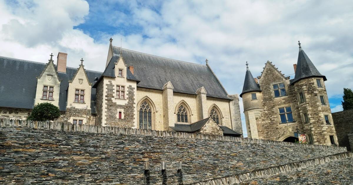 de Nantes à Angers pour la découverte de ses ruelles et de son château