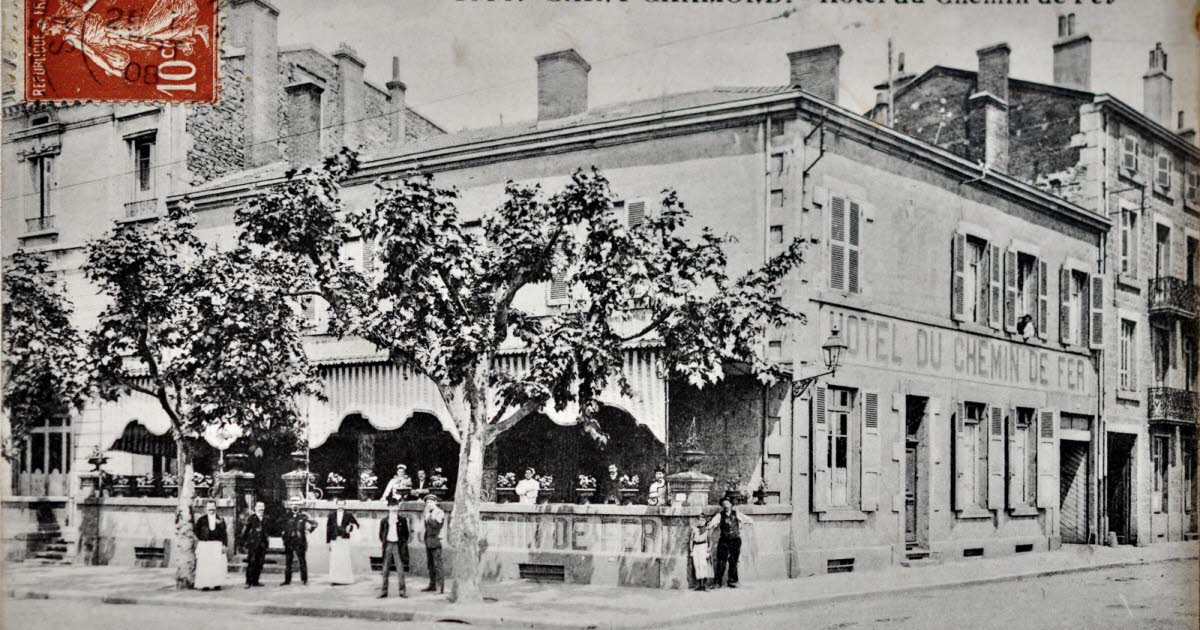 les restaurants emblématiques. Le Chemin de fer, un hôtel-restaurant qui a brillé pendant plus d’un siècle