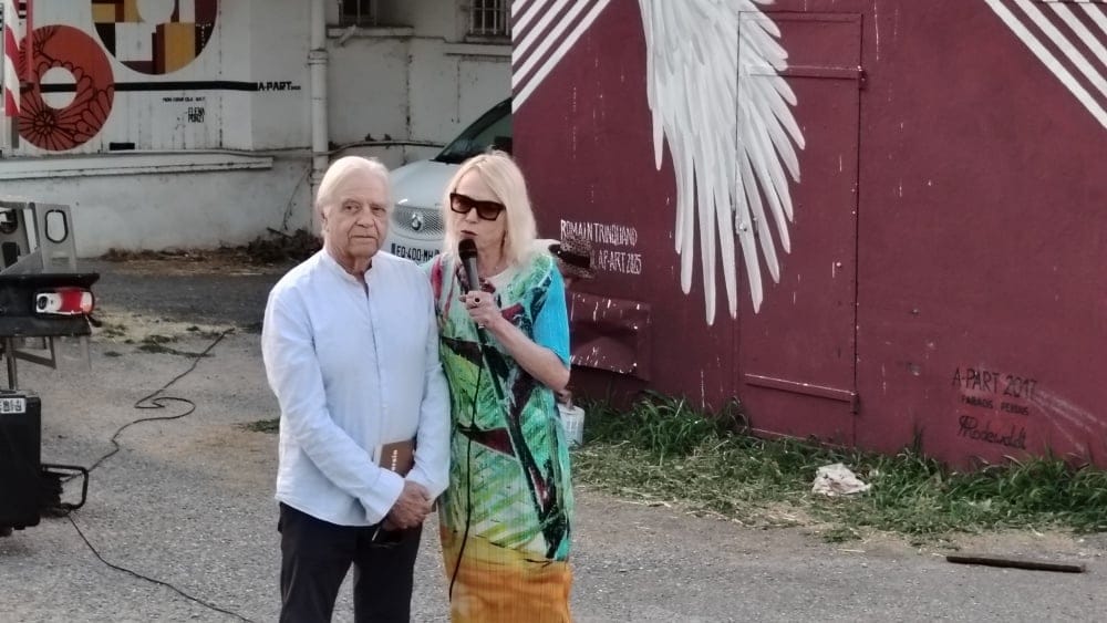 Pierre Desfons et Laure Adler ont rendu hommage à Elisabeth Couturier, fidèle soutien du festival et critique d'art.
