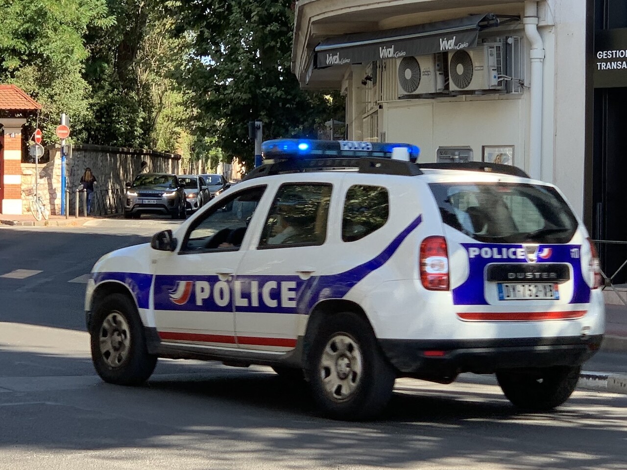 la police enquête sur un mystérieux enlèvement, un homme placé en garde à vue
