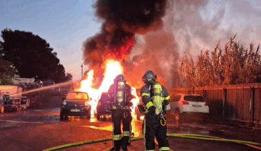 Près de Nice. Un incendie touche une fourrière, le trafic SNCF a été interrompu
