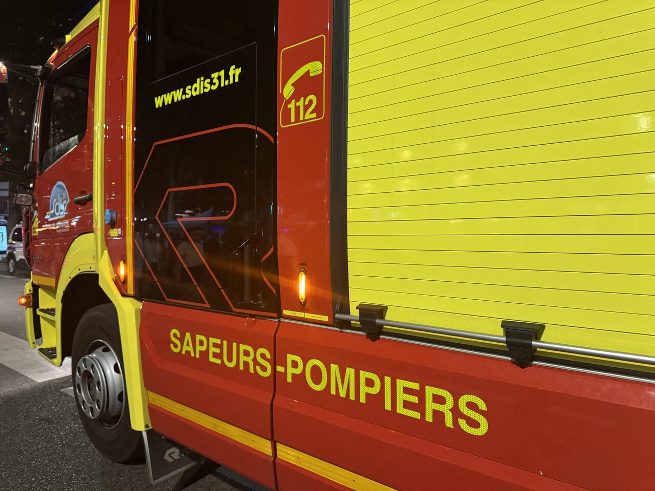 Près de Toulouse. La voiture fait une sortie de route et entre dans un arbre : l'automobiliste décède