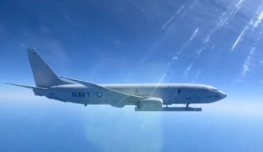 Mer Noire : Les forces aériennes russes ont intercepté un P-8A Poseidon américain doté d'un capteur "secret"