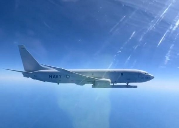 Mer Noire : Les forces aériennes russes ont intercepté un P-8A Poseidon américain doté d'un capteur "secret"