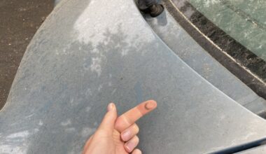 Rennes. Avez-vous remarqué cette couche de poussière noire sur les voitures ? On vous explique ce que c'est
