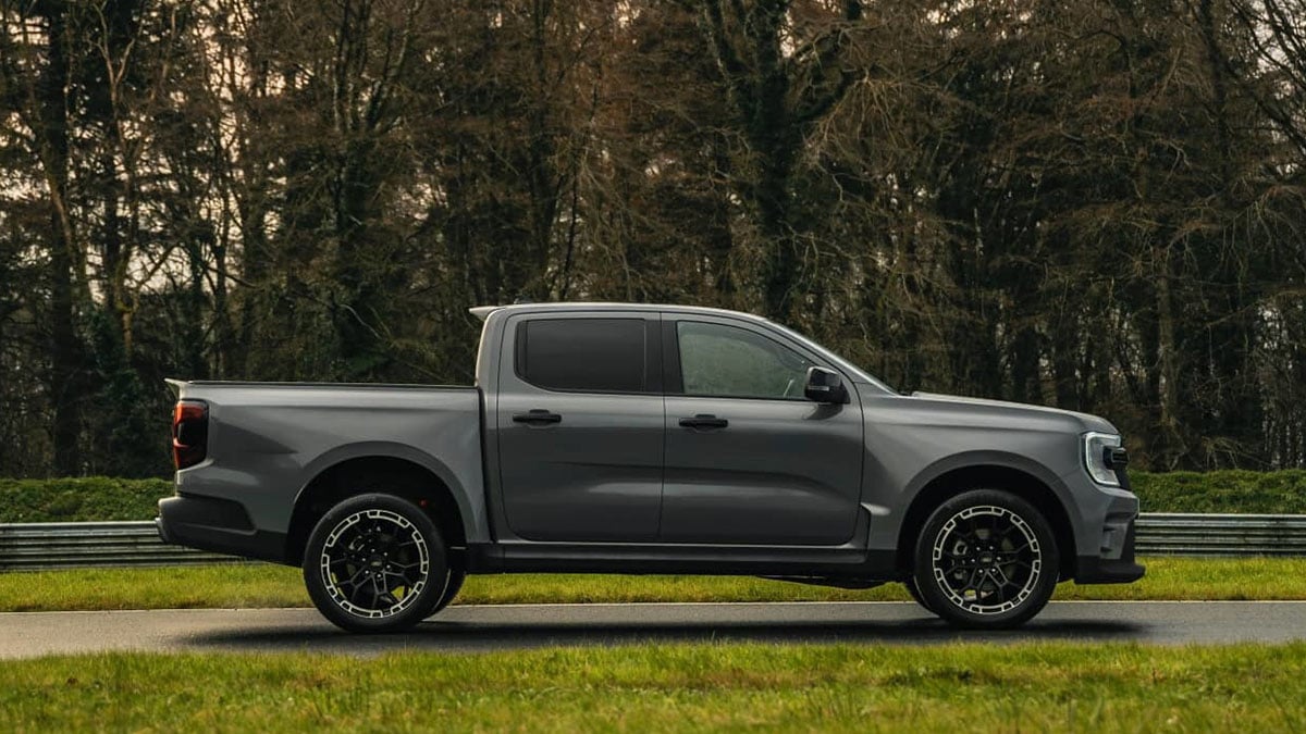 Ford Ranger MS-RT double cabine profil latéral avec jantes alliage spécifiques