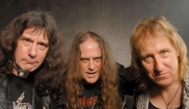 “Nous reviendrons” : Raven reporte sa tournée européenne suite à l’hospitalisation de John Gallagher