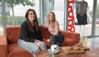 ces deux amies d'enfance ouvrent un "Ravito Club"