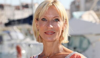 Rebecca Hampton est de retour dans un feuilleton et ce n'est pas ...